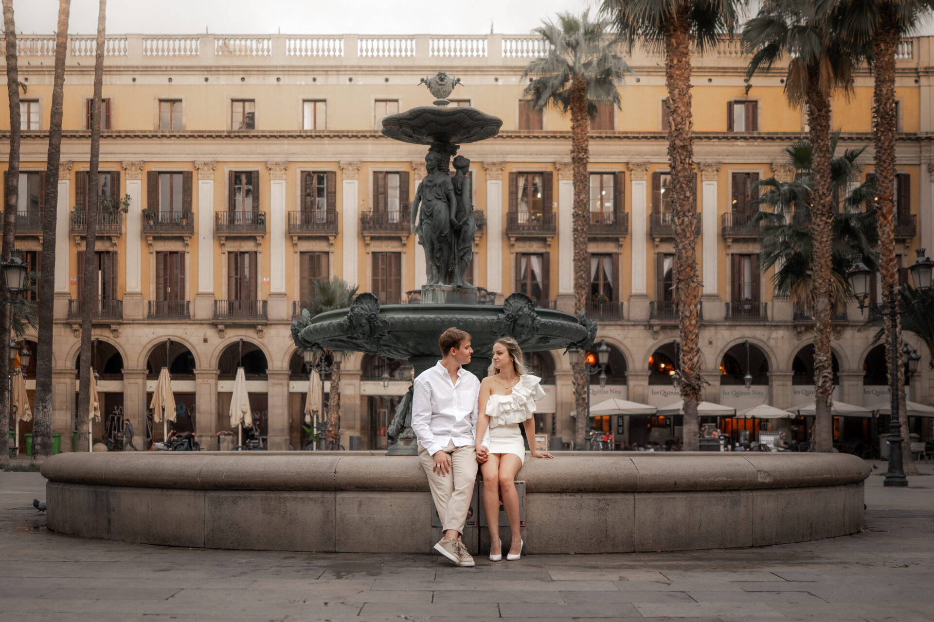 authentic-love-story-photography-barcelona-3